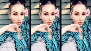 Porn Doom Goddess Jazzy (Femdom porn)-1