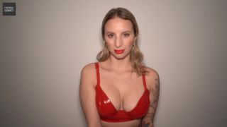 free video 19 HannaSecret - STOP - WICHS FÜR DEINE LACK-LADY  - big7 - german porn smoking fetish pornhub-0