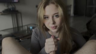 Sativa Baby - Watched Netflix With Young Girlfriend And Fuck With Her (Amateur porn)-7