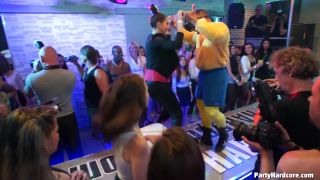 Party Hardcore Gone Crazy Vol. 30 Part 1 - Cam 2-0