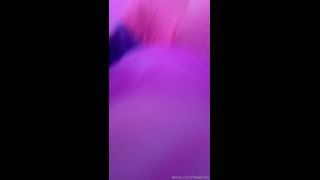 FANSLYvertically175-2