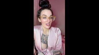giaisabellaxx H265 2021-07-05 the winner of the custom raffle is   DRUM ROLL pls-1