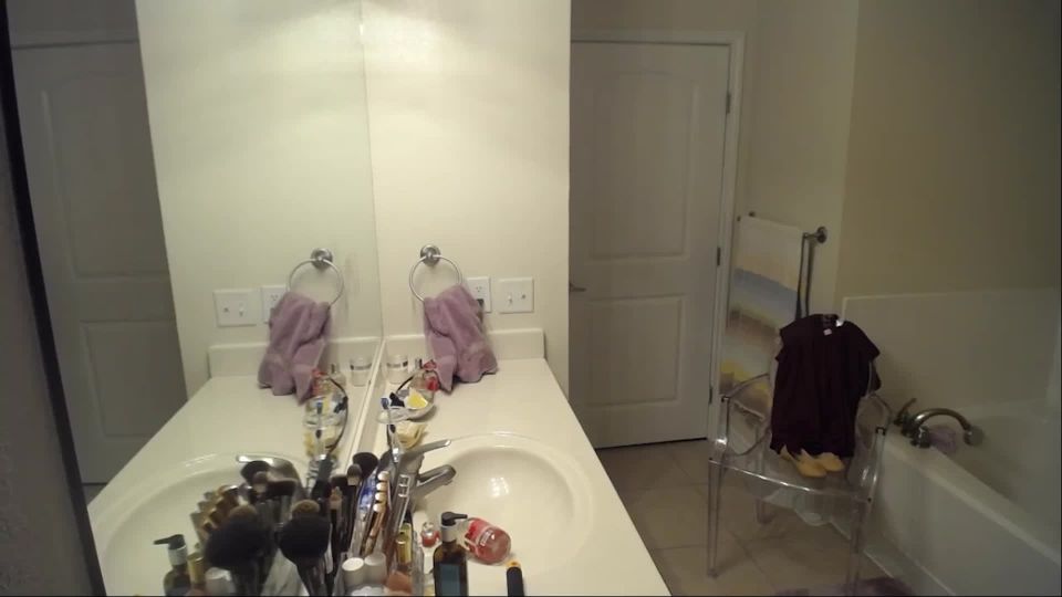 Too Horny To Leave Without Cumming – Allyson Bettie - solo female - solo female superhero femdom