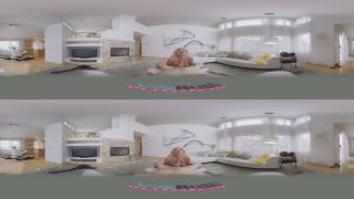 BRIDGETTE B KNOWS - Smartphone VR-9